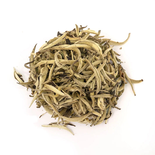 Ezüst tűk Yin Zhen fehér kínai tea (bajnok). 10g